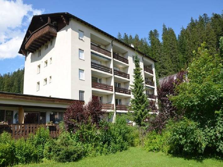 Zimmer für 2 Personen, mit Balkon in Laax