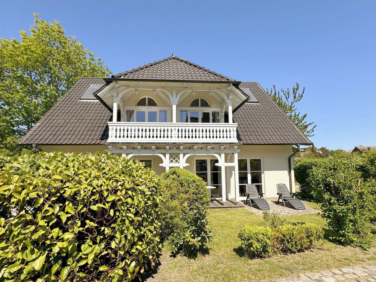 Ganze Ferienwohnung, W: Haus Rügenwind mit 5 komfortablen Wohnungen in Baabe, Rügen