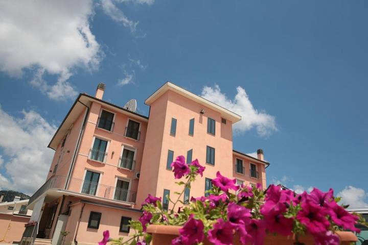 Hôtel pour 2 personnes, avec Balcon et Jardin à San Giovanni Rotondo - 3