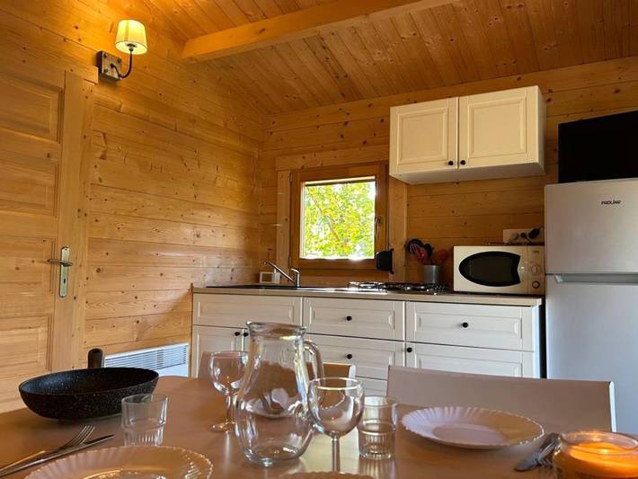 Location de vacances pour 4 personnes, avec piscine dans Éclassan - 3