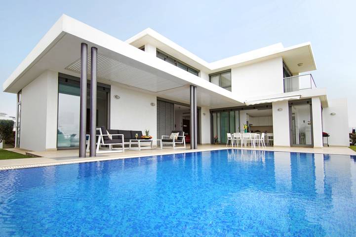 Villa für 8 Personen, mit Balkon und Garten sowie Pool in Ayia Napa - 4