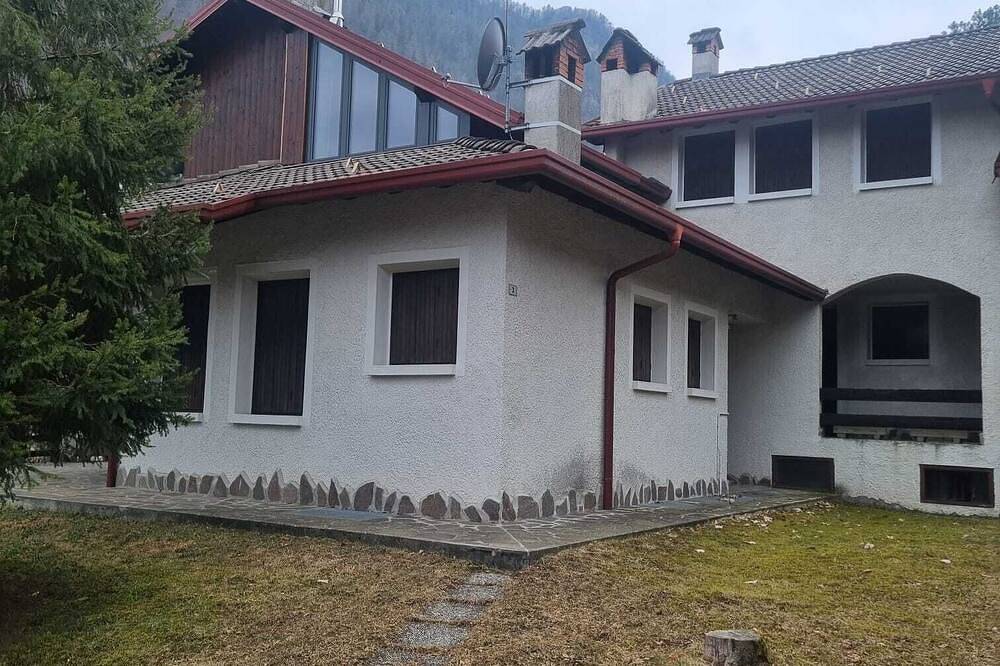 3 bedroom private vacation home in croce salven in Borno, Prealpi Bergamasche Orientali