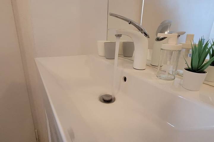 Appartement entier, Berg Messe Eg, 2,5 Zimmer, Homeoffice, W-lan in Bergisch Gladbach, Arrondissement de Rhin-Berg