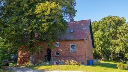 Ferienwohnung für 6 Personen, mit Ausblick und Garten in Klausdorf
