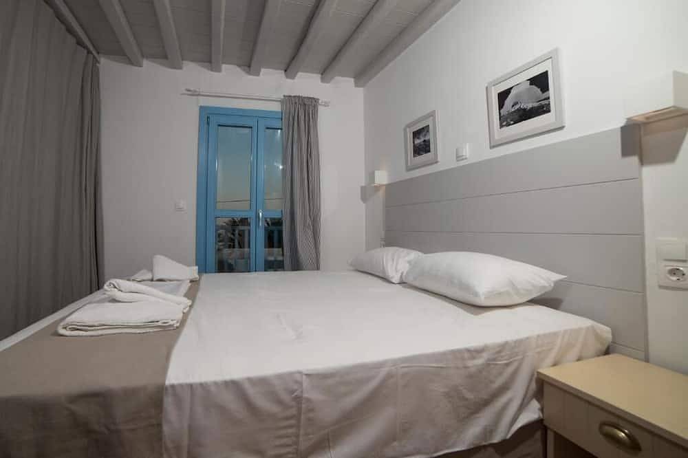 Almyra Gueast Houses, Two Level Studio A in Skyros