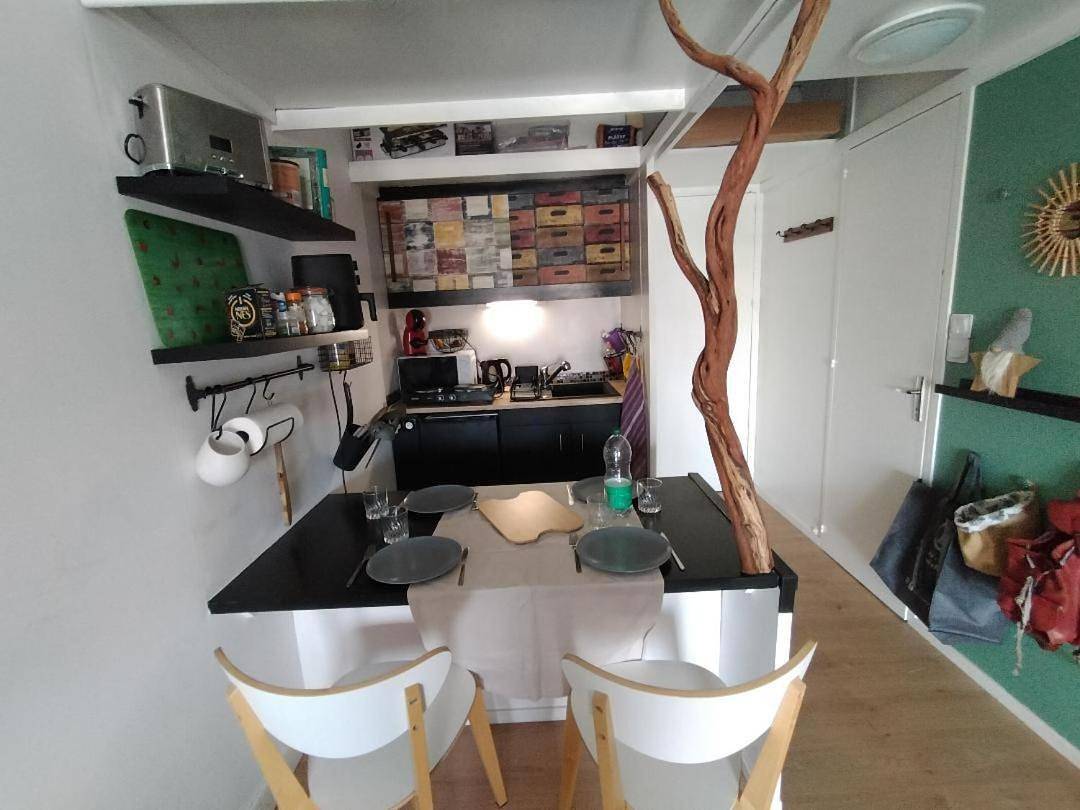 Appartement entier, One-Bedroom Apartment in Vendôme, Vallée de la Loire