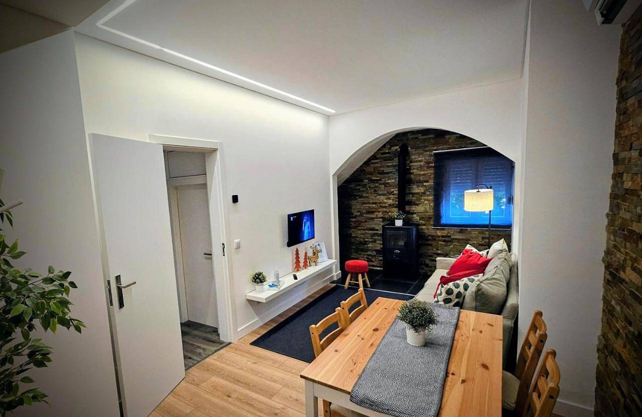 Elevenplace by Louzanplaces in Lousã, Serra da Lousã