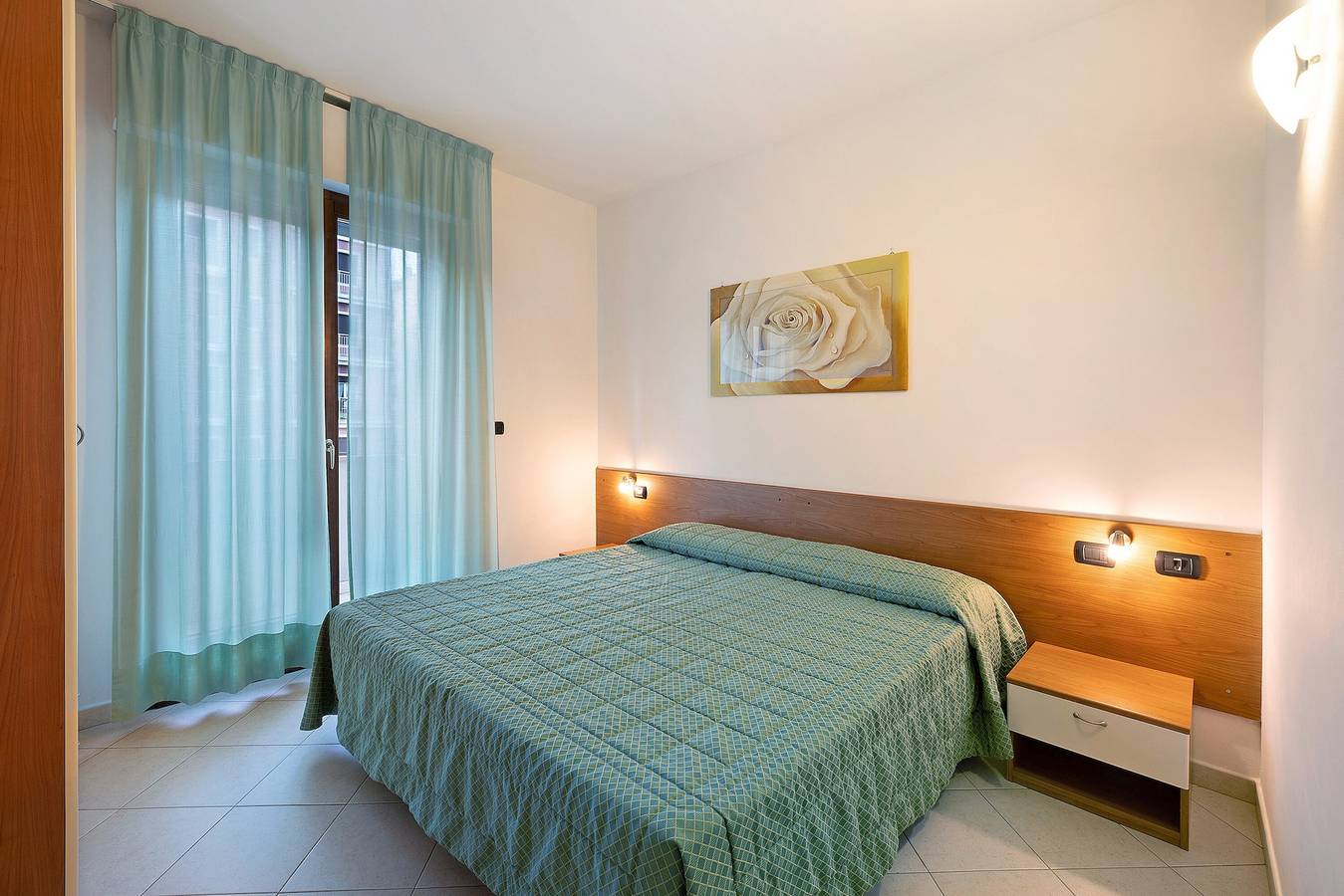 Appartamento intero, Appartamento 'La Casetta 14' con vista sulle montagne, Wi-Fi e aria condizionata in Loano, Riviera di Ponente