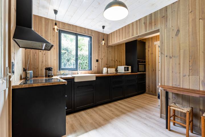 Location de vacances pour 12 personnes, avec piscine ainsi que jardin et terrasse à Andernos-les-Bains - 4