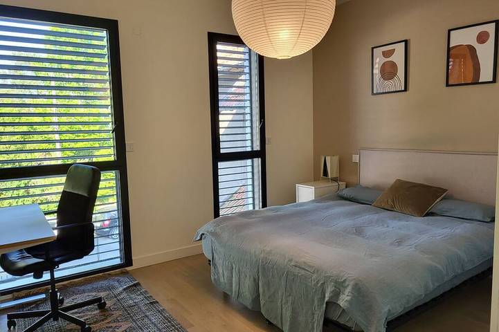 Location de vacances pour 8 personnes, avec jardin et terrasse à Garches - 3