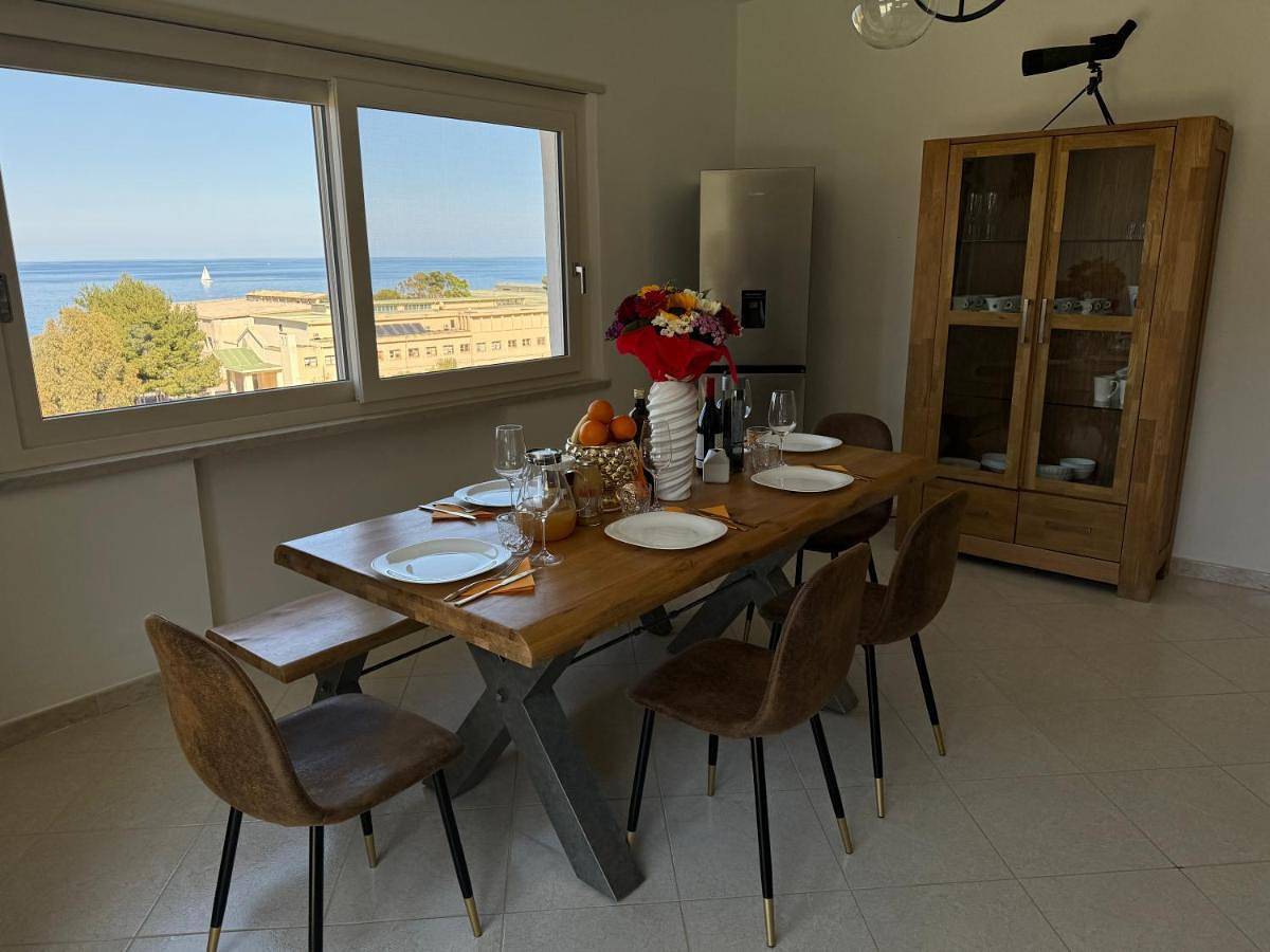 Appartamento intero, Mondello Luxury Apartment in Addaura, Palermo