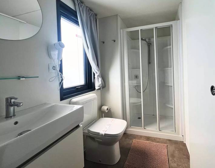 Camping pour 5 personnes, avec terrasse et piscine dans Sardaigne du Nord - 4