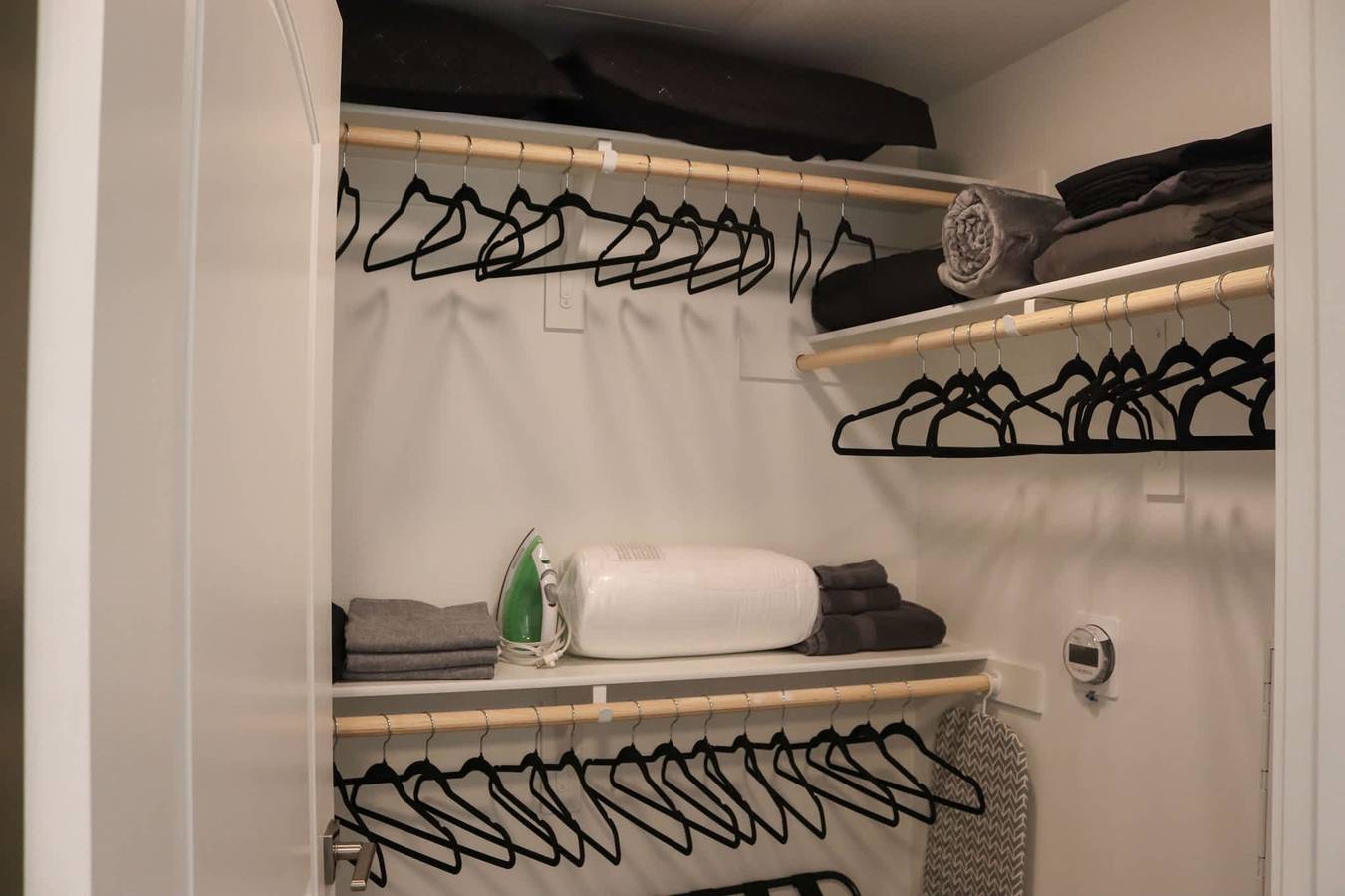 Apartamento entero, Serene Apt 10 Min from Disneyland With Pool   Gym in Santa Ana (california), Condado de Orange