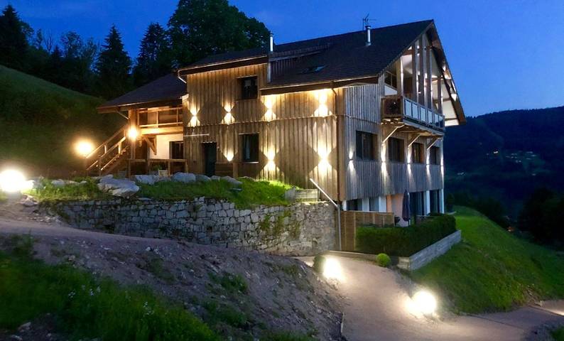 Chalet pour 10 personnes, avec sauna ainsi que jardin et terrasse, animaux acceptés dans les Vosges - 2