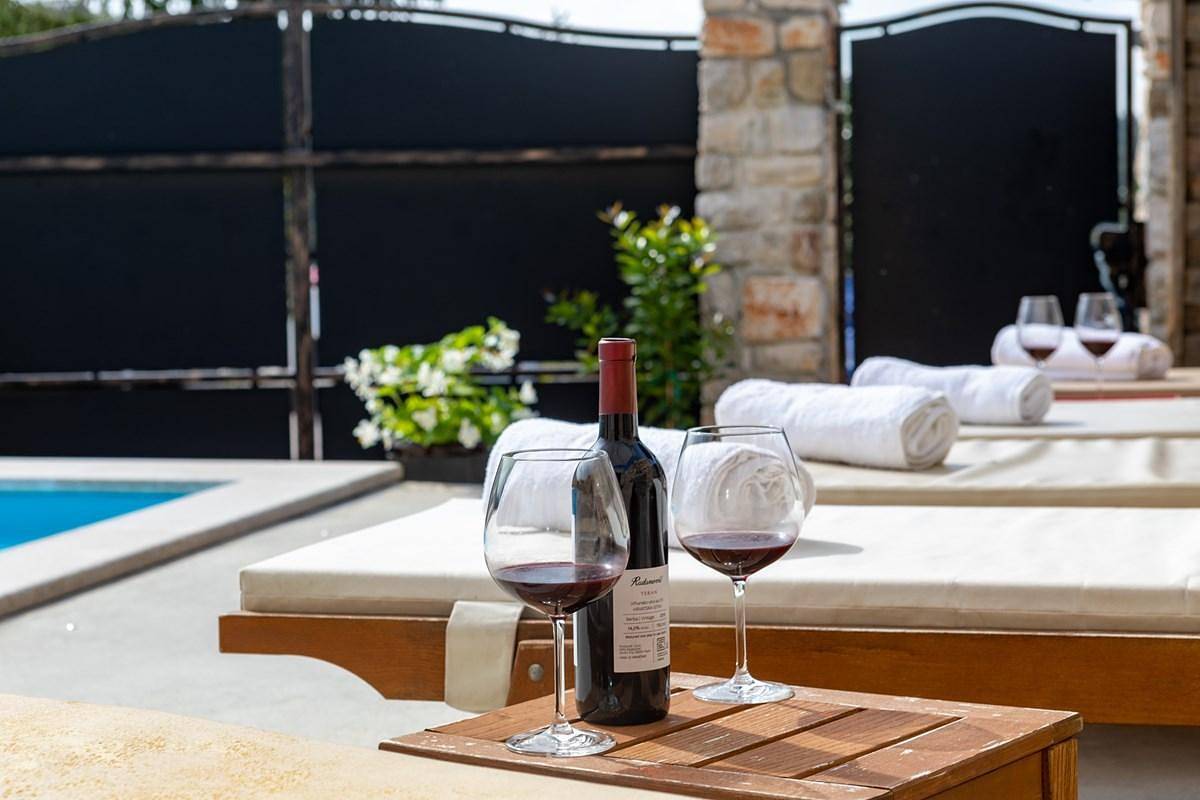 Maison de vacances pour 8 personnes avec terrasse in Beram, Pazin