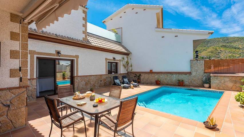Casa rural para 6 personas, con piscina y balcón/terraza en Arenas - 2