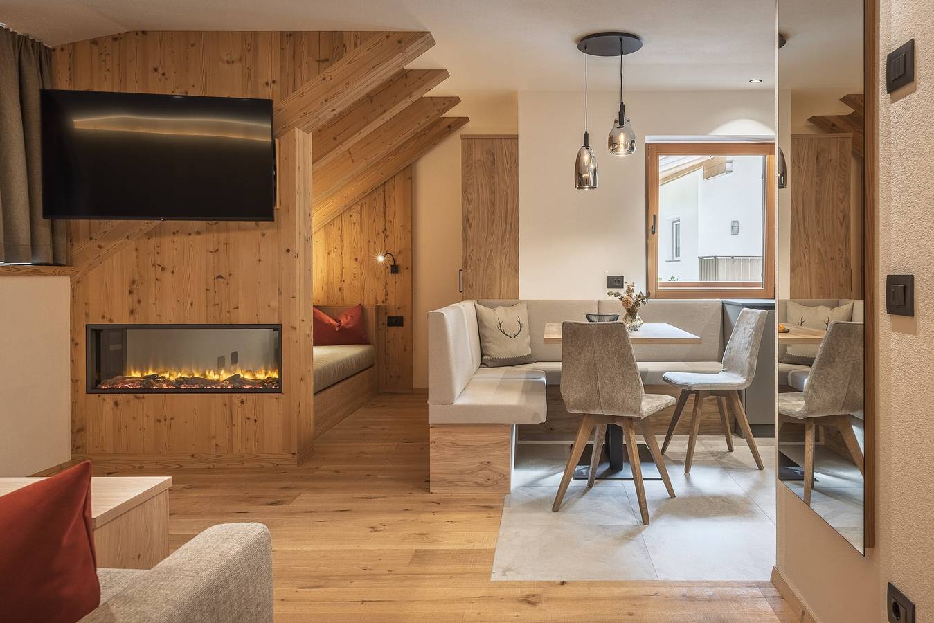 Appartamento intero, Appartamento per vacanze "Promberger - Corones" con balcone, vista sulle montagne e sauna in Montal, San Lorenzo di Sebato e dintorni