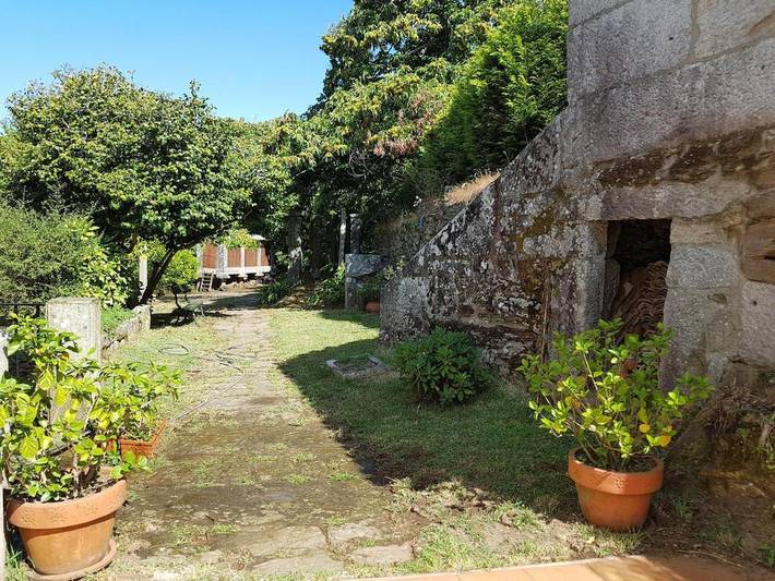 Casa de vacaciones para 12 personas, con Balcón y Terraza además de Jardín y Piscina en Comarca de Vigo - 4