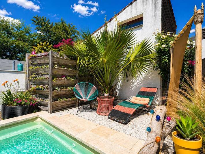 Location de vacances pour 3 personnes, avec Terrasse ainsi que Jardin et Piscine à Launaguet - 3