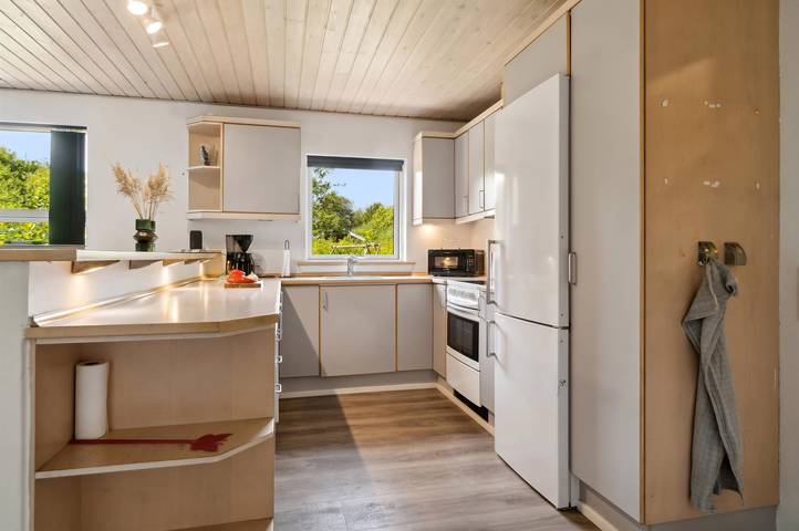 Pet friendly home in Ebeltoft with sauna in Øerne, Ebeltoft
