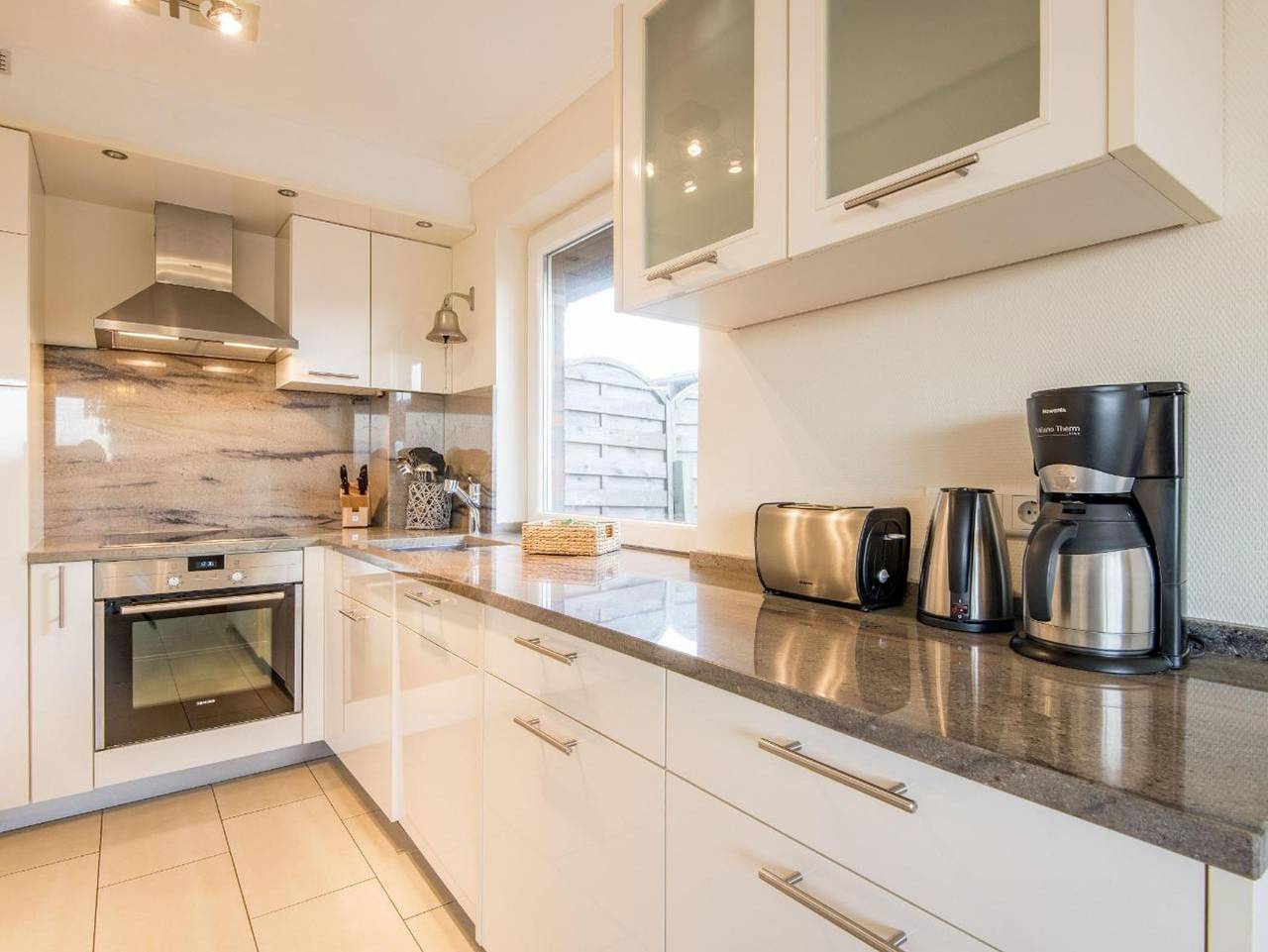 Ferienhaus Heidehüschen - Ferienhaus Heidehüschen in Wenningstedt, Sylt