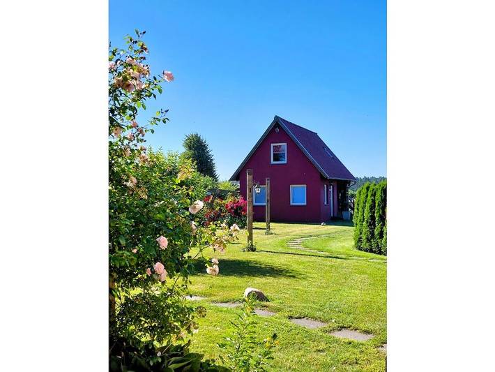 Ferienhaus für 2 Personen, mit Terrasse und Garten in Nossentiner Hütte