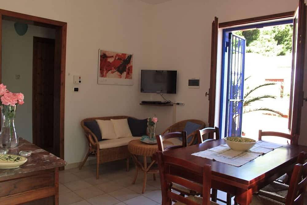 Puglia sea view Villa  Morocco very near Salento beaches: apartment Le Palme in Torre Pali, Salve