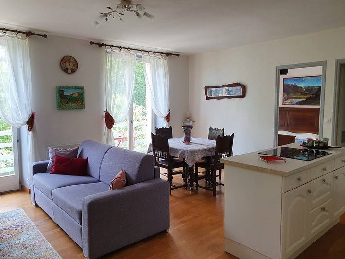 Gîte pour 4 personnes, avec balcon et jardin dans Lac de Bonlieu - 2