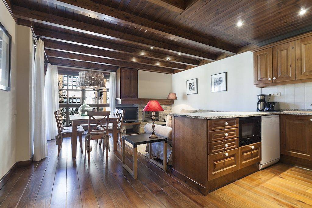 Ganze Wohnung, Luderna - Apartamento Val de Ruda A10 Gerber in Baqueira, Naut Aran