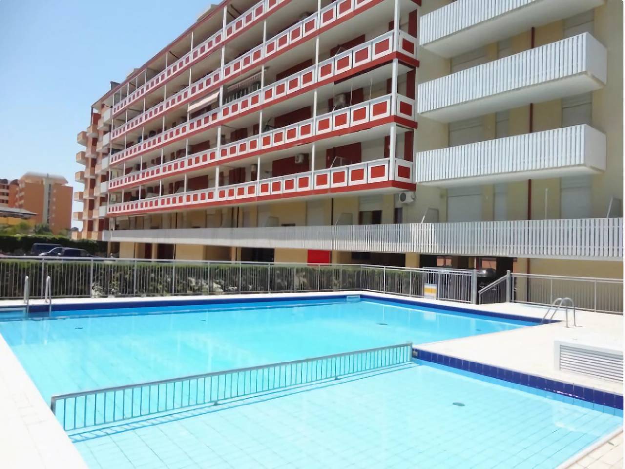Ganze Wohnung, Ferienwohnung mit Meerblick und Pool in Caorle in Porto Santa Margherita, Caorle