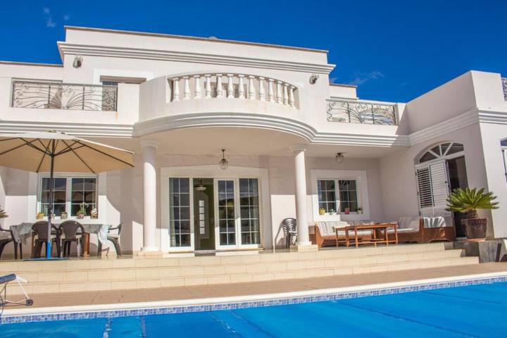 Villa für 11 Personen, mit Kinderpool und Balkon auf den Kanaren - 2