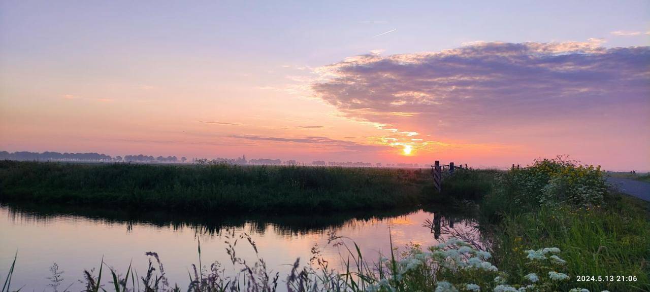 Studio in Zeevang, Markermeer