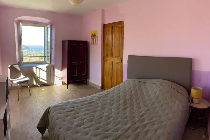 Location de vacances pour 6 personnes, avec jacuzzi et balcon à Aregno - 2