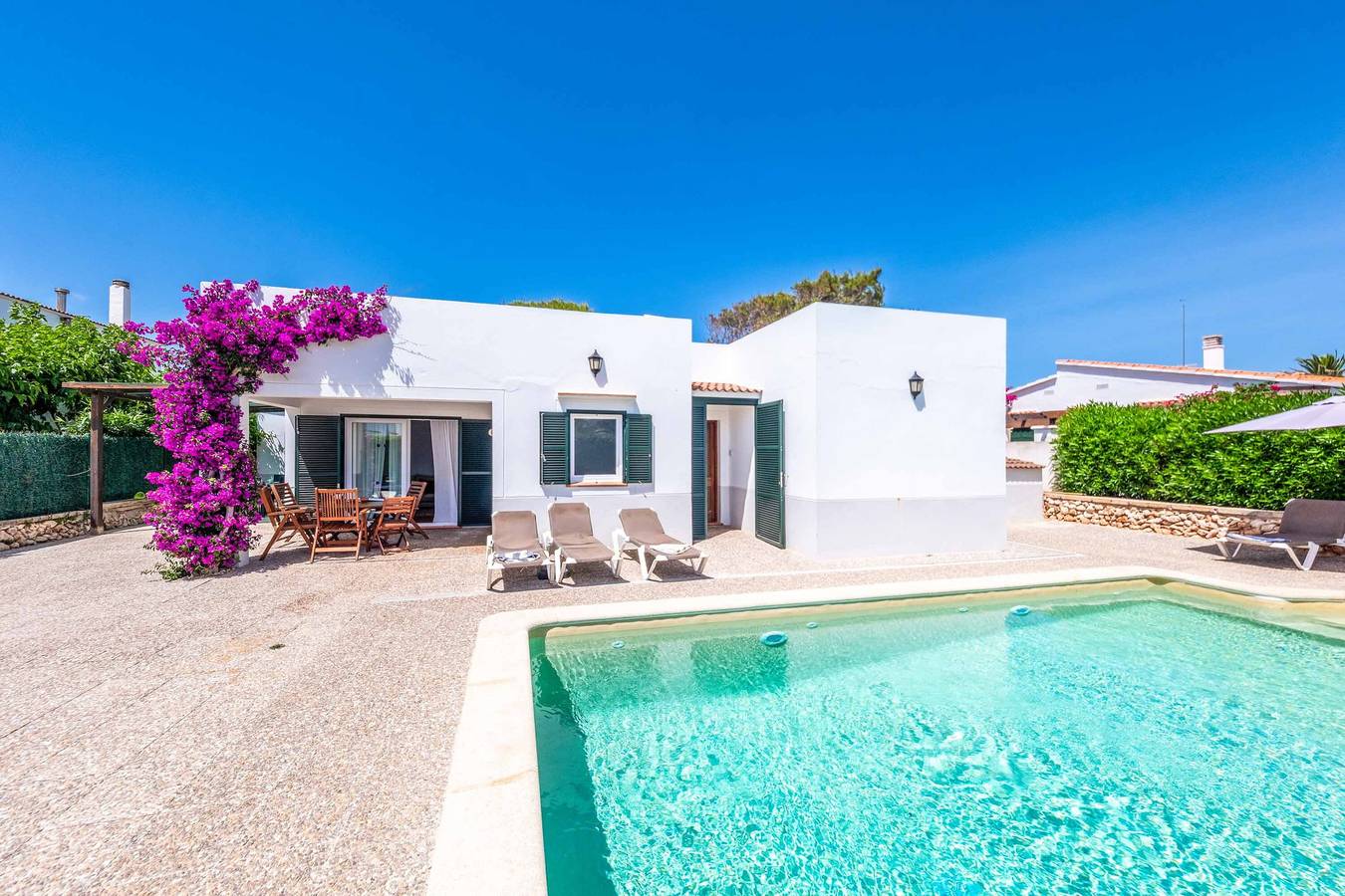 Villa pour 6 personnes avec terrasse in Cala Blanca, Ciutadella