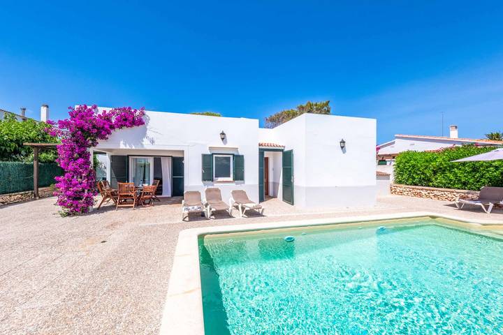 Villa pour 6 personnes, avec Terrasse à Cala Blanca - 2