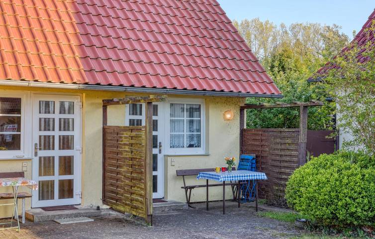 Ferienhaus für 2 Personen, mit Terrasse in Fuhlendorf - 2