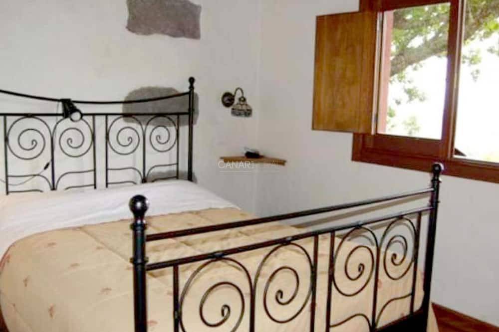 Jolie Maison Restaurée El Roble avec Piscine Privée à Fontanales, G in Moya, Grande Canarie du Nord