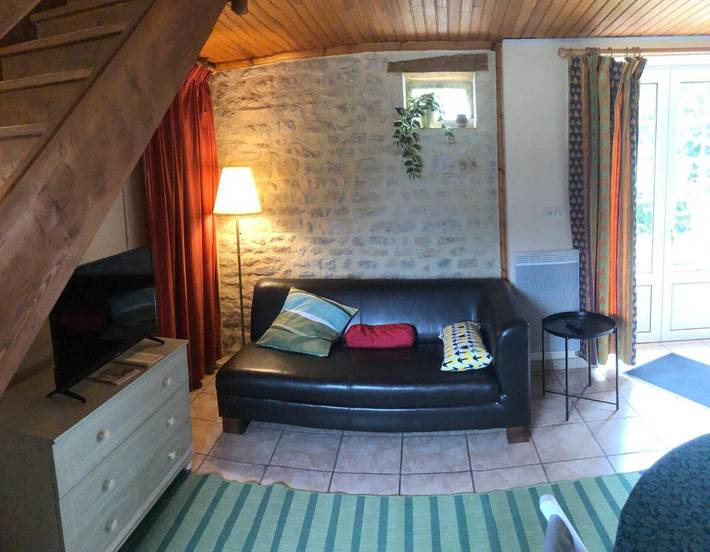 Gîte pour 2 personnes, avec jardin, animaux acceptés à Nonant