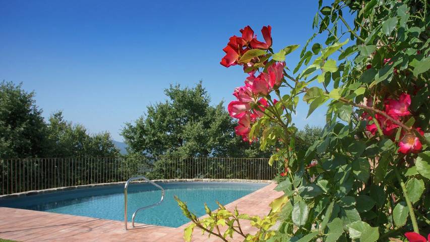 Villa voor 10 personen, with tuin and terras as well as zwembad in Arezzo