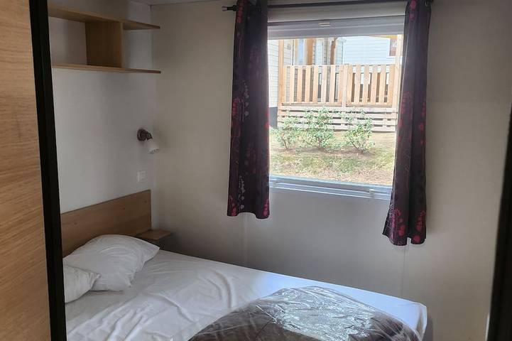 Camping pour 6 personnes, avec terrasse et jardin à Vendres - 2