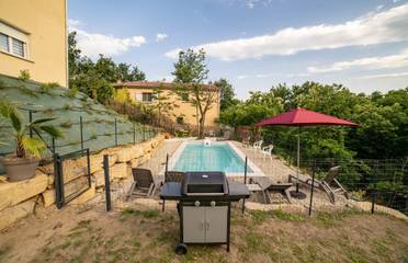 Villa voor 12 Personen in Vesseaux, Parc naturel régional des Monts d'Ardèche, Afbeelding 4