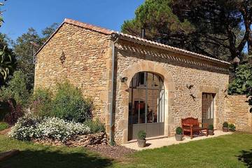 Agriturismo pour 4 personnes, avec jardin et piscine à Montcabrier