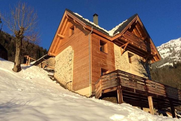 Chalet pour 6 personnes, avec Balcon et Terrasse à Oz