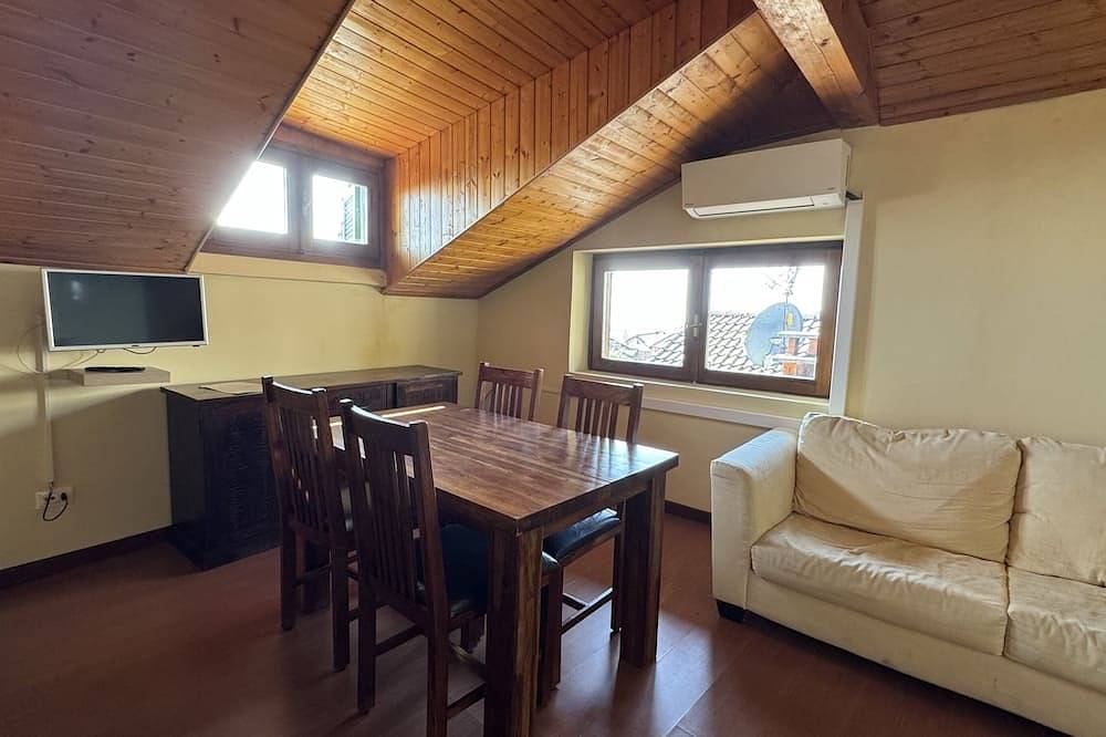 Entire apartment, Trarego Apartment 6 in Viggiona, Trarego Viggiona