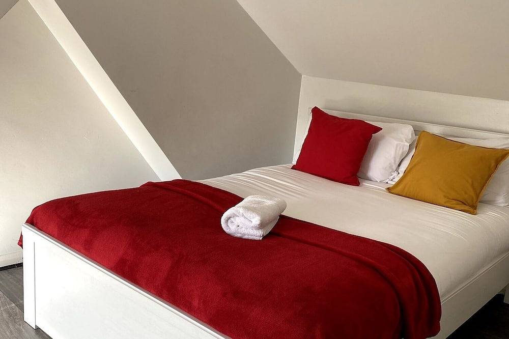 Apartamento entero, Ferndale House - Huku Kwetu (Luton) in Luton, Chiltern Hills