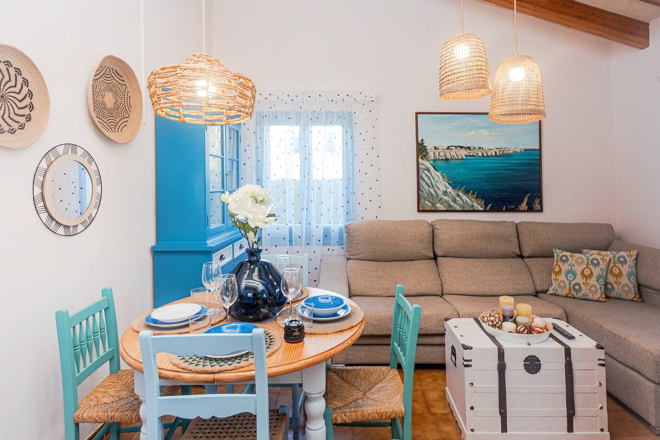 Charmante maison "Villa Arbocers" avec Wi-Fi, A/C, terrasse et jardin ; parking disponible. in Cala Blanca, Ciutadella