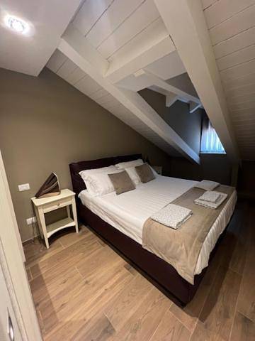 Location de vacances pour 2 personnes, avec terrasse à Serra San Bruno - 2