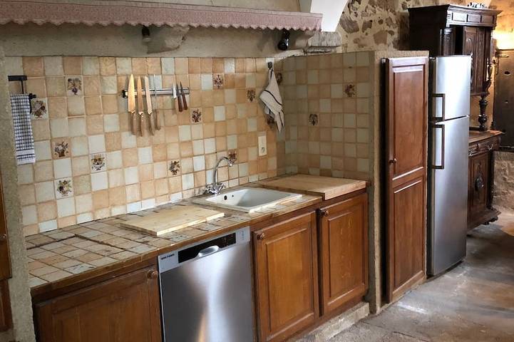 Gîte pour 15 personnes, avec jardin à Saint-Just-le-Martel - 3