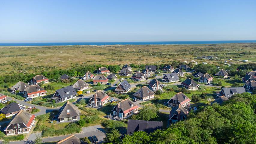 Bungalow für 8 Personen, mit Balkon/Terrasse und Terrasse sowie Sauna in De Cocksdorp - 3