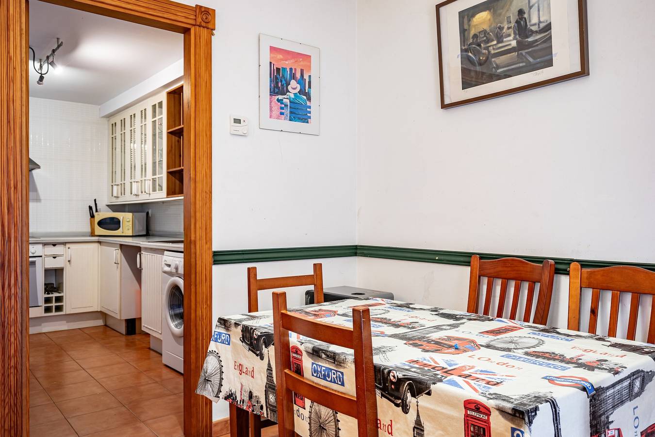 Ganze Wohnung, Apartment 'A' an der Küste von Llanes in Celorio, Llanes